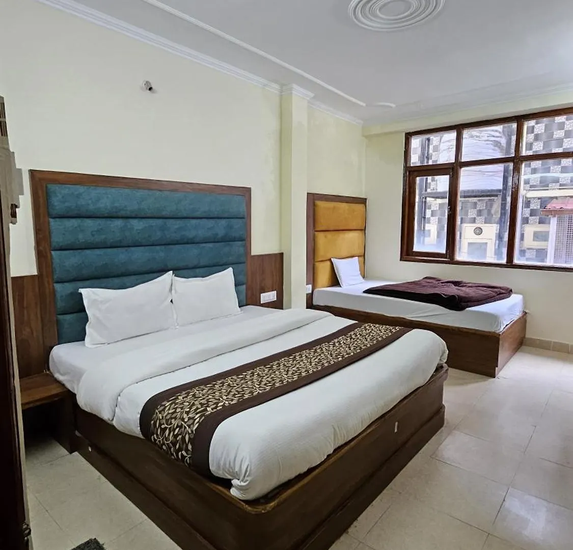 The New Pankaj-Newly Renovated-Near Mall Road- Free Pickup From Railway Station Simla