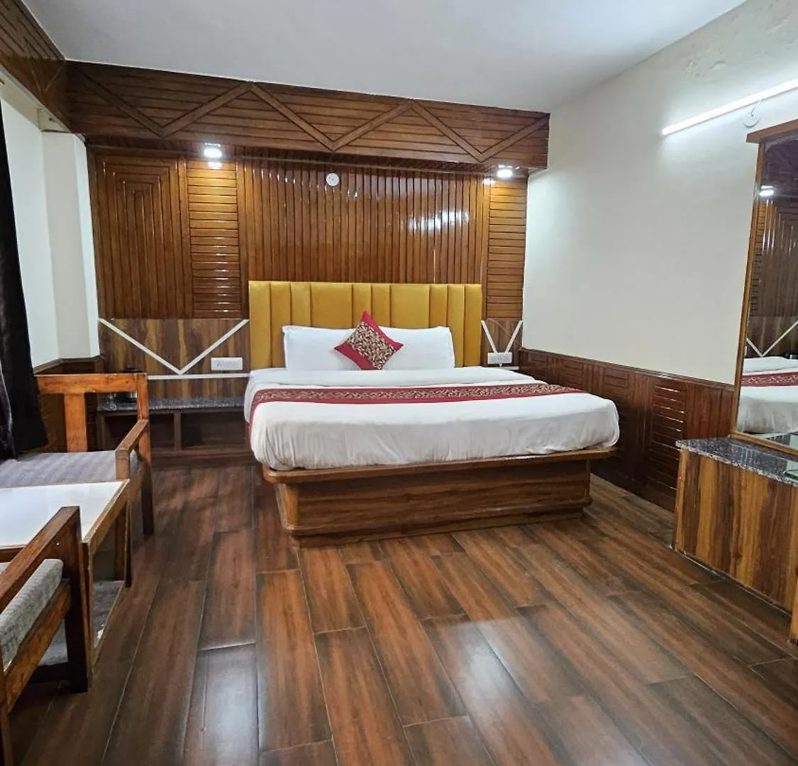 The New Pankaj-Newly Renovated-Near Mall Road- Free Pickup From Railway Station Simla Hotel