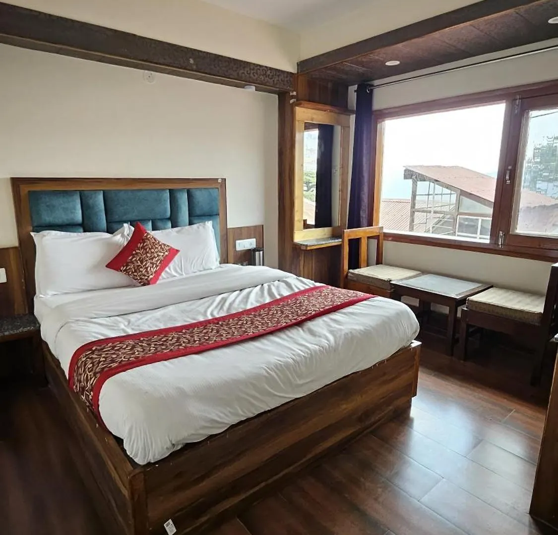 The New Pankaj-Newly Renovated-Near Mall Road- Free Pickup From Railway Station Simla location
