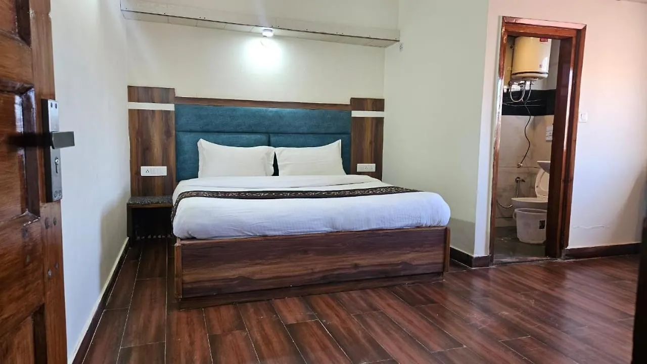 The New Pankaj-Newly Renovated-Near Mall Road- Free Pickup From Railway Station Simla Hotel Shimla